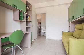 Casa Isola con Giardino