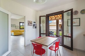 Casa Isola con Giardino