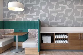 Home2 Suites By Hilton Sheboygan