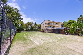 Paradise Grove Holiday Apartments