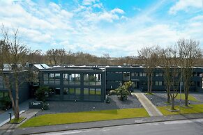 Tibet Hotel am Airport