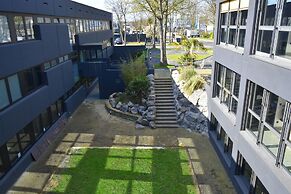 Tibet Hotel am Airport