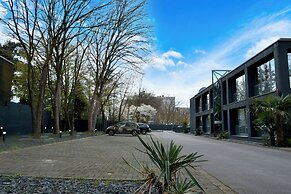 Tibet Hotel am Airport