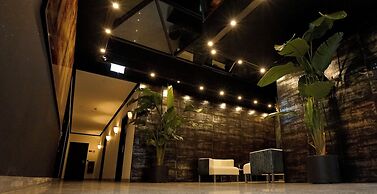 Tibet Hotel am Airport