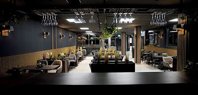 Tibet Hotel am Airport