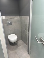 Tibet Hotel am Airport