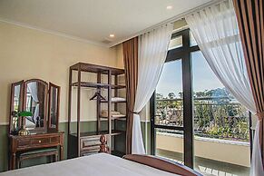 Charlie Mansion Dalat