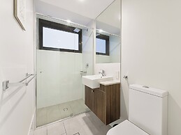 FIRST LIGHT MOOLOOLABA APT 804