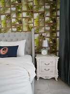 RIM Chaam By RoomQuest