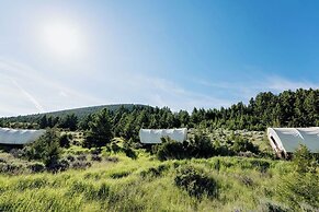 Chico Hot Springs Resort & Day Spa