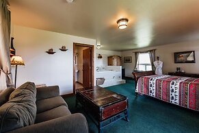 Chico Hot Springs Resort & Day Spa