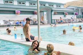 Chico Hot Springs Resort & Day Spa