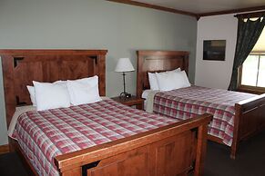 Chico Hot Springs Resort & Day Spa