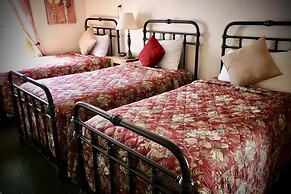 Chico Hot Springs Resort & Day Spa
