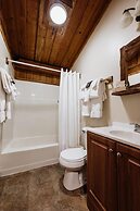 Chico Hot Springs Resort & Day Spa
