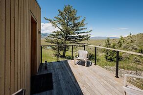 Chico Hot Springs Resort & Day Spa