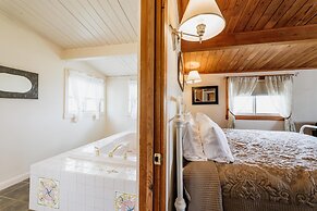 Chico Hot Springs Resort & Day Spa