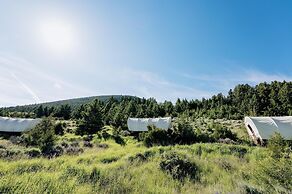 Chico Hot Springs Resort & Day Spa