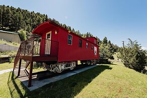 Chico Hot Springs Resort & Day Spa