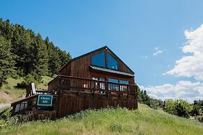Chico Hot Springs Resort & Day Spa