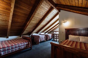 Chico Hot Springs Resort & Day Spa