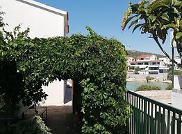 Seaside Apartments Sanda