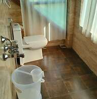 The Avenue Hotel Manali