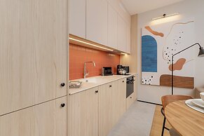 Apartment With Parking Gdańsk by Renters