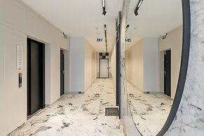 Apartment With Parking Gdańsk by Renters