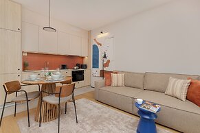 Apartment With Parking Gdańsk by Renters