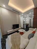 Royce Residence by uBook