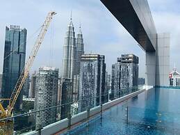 Royce Residence by uBook