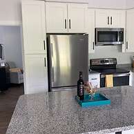 Creek 15 min to Purgatory Garage Parking