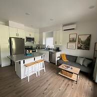 Creek 15 min to Purgatory Garage Parking