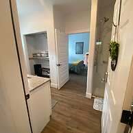 Creek 15 min to Purgatory Garage Parking