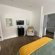 Creek 15 min to Purgatory Garage Parking