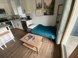 Creek 15 min to Purgatory Garage Parking