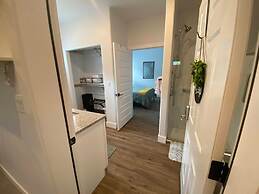 Creek 15 min to Purgatory Garage Parking