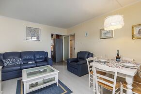 Seaview City Apartment Frida