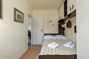 Seaview City Apartment Frida