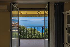 Seaview City Apartment Frida