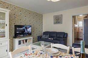 Seaview City Apartment Frida