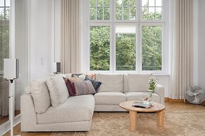 Retro Apartment in Wroclaw by Renters