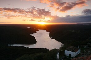 Palacio Viejo de las Corchuelas