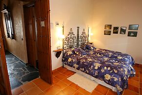 Palacio Viejo de las Corchuelas