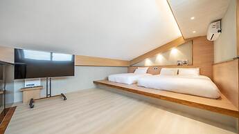 Gyeongju Adria Stay Pension