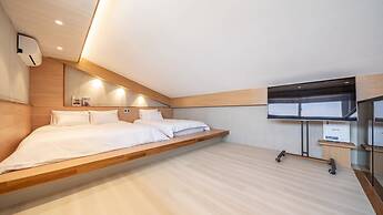 Gyeongju Adria Stay Pension