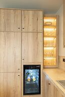 Myrina Residence By LemnosThea