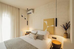 Myrina Residence By LemnosThea