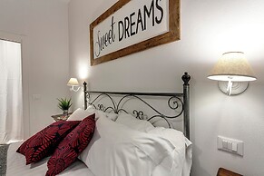 Mamo Florence - Fiesolana & Fiona Apartments